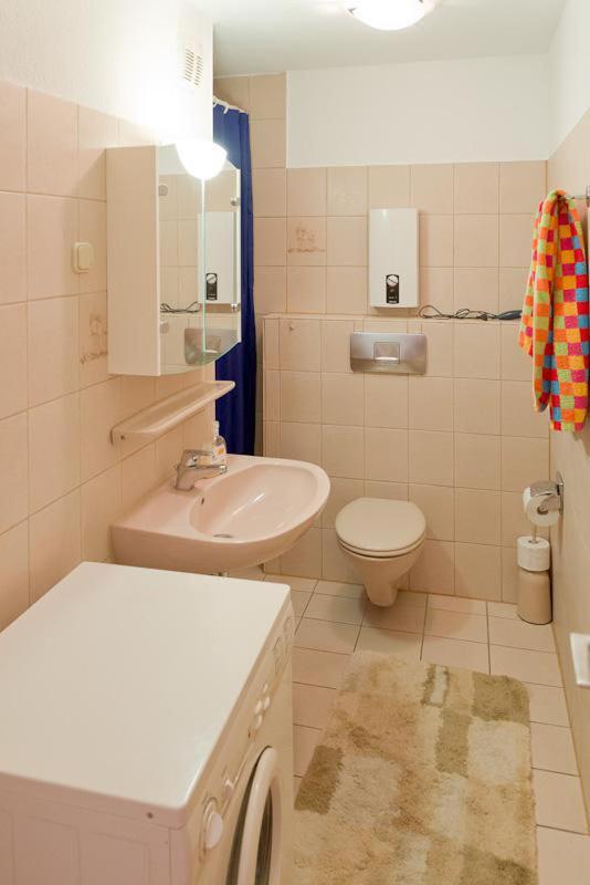 Ferienwohnung Sophie mit Dachterrasse Essen Exterior foto